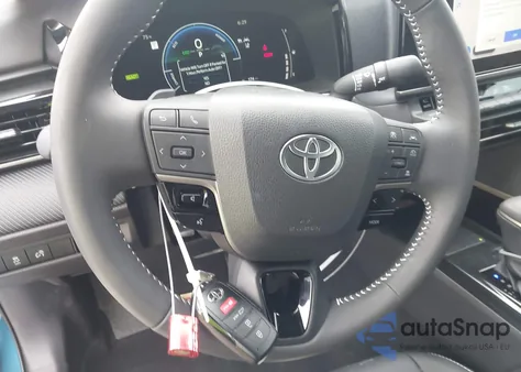 2025 Toyota Camry Se из США, поврежденный, VIN 4T1DAACK7SU613886